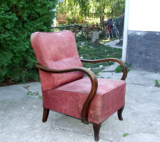 Stylish Art Deco Armchair.