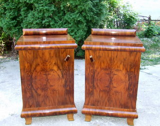 Pair of walnut veneered art deco bedside cabinets.
